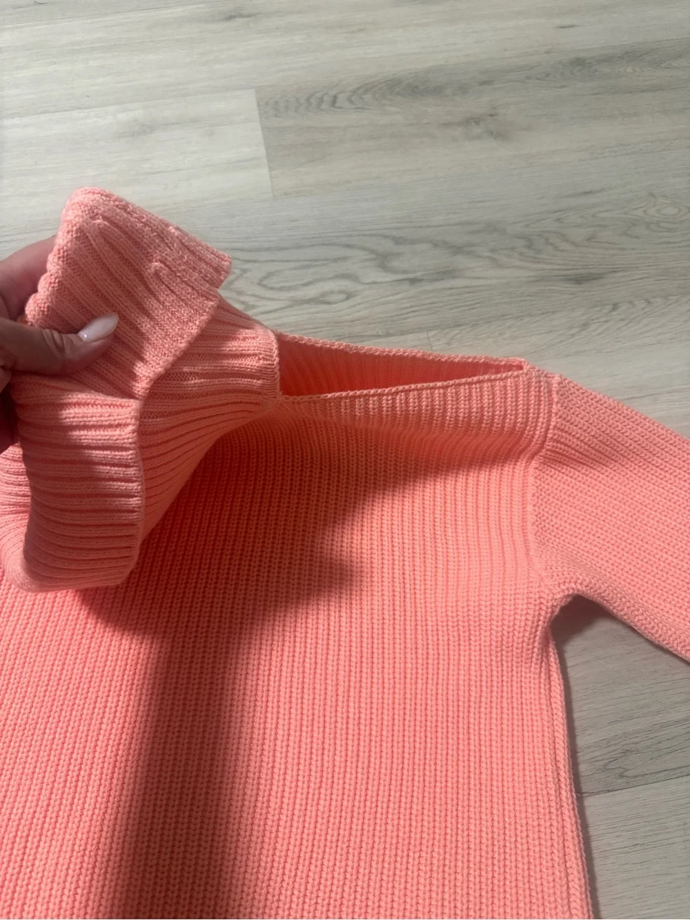 Calvin Klein Salmon Pink Cable Knit Turtleneck Sweater Open Shoulder Womens Sz M